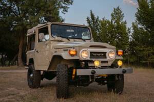 Imagen 3/25 de Toyota Land Cruiser FJ 40 (1973)