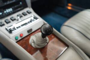 Bild 14/33 von Aston Martin V8 Vantage Volante (1987)