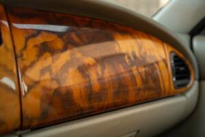 Image 27/50 of Jaguar XK8 4.0 (1998)