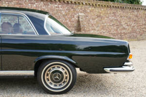 Bild 28/50 von Mercedes-Benz 280 SE 3,5 (1971)
