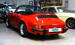 Image 11/47 of Porsche 911 Carrera 3.2 (1989)