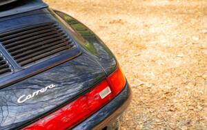 Immagine 20/47 di Porsche 911 Carrera (1994)