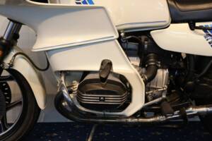 Image 28/32 of BMW R 100 RS (1987)