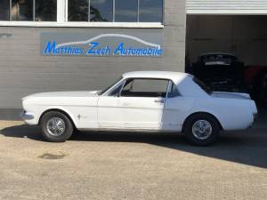 Imagen 8/41 de Ford Mustang 200 (1966)
