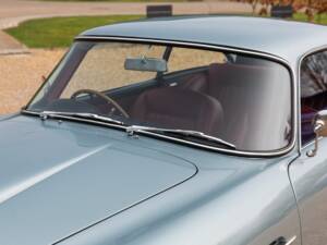 Immagine 24/50 di Aston Martin DB 4 (1960)