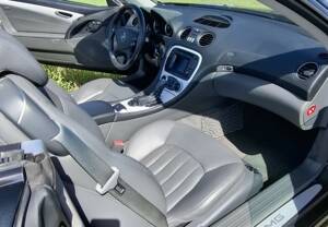 Image 9/9 of Mercedes-Benz SL 55 AMG (2003)
