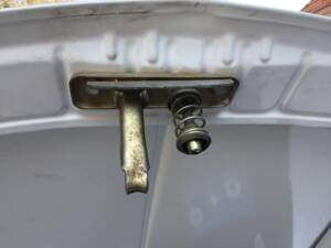 Image 28/83 of Volkswagen Karmann Ghia 1500 (1969)