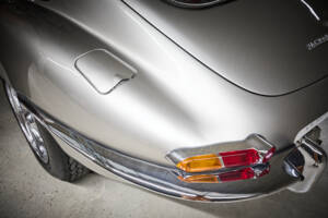 Image 52/99 of Jaguar E-Type 3.8 (1964)