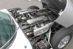 Afbeelding 28/28 van Jaguar E-Type V12 (2+2) (1971)