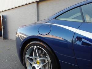Bild 28/99 von Ferrari California (2009)