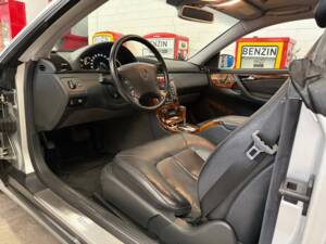 Bild 6/20 von Mercedes-Benz CL 500 (2002)