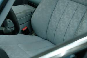 Bild 42/50 von Mercedes-Benz S 320 (1996)