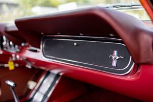 Image 10/50 of Ford Mustang 200 (1966)