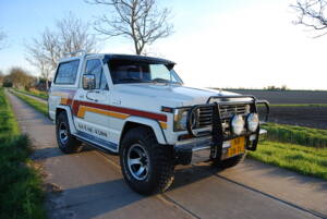 Image 3/47 of Nissan Patrol (1983)
