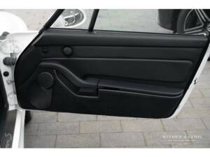 Bild 28/36 von Porsche 911 Carrera 4S (1996)