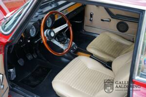Image 4/50 of Alfa Romeo Giulia GT 1300 Junior (1975)
