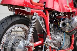 Image 37/44 of Moto Guzzi DUMMY (1972)