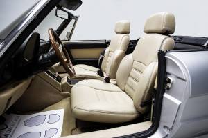 Imagen 17/36 de Alfa Romeo 2.0 Spider (1990)