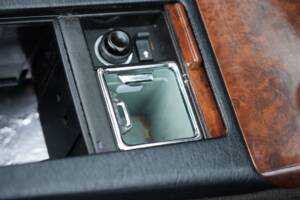 Image 50/95 of Mercedes-Benz 300 SL (1993)