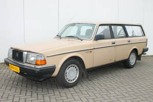 Image 1/12 of Volvo 245 GL D (1984)
