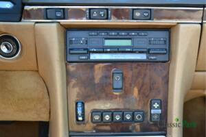Bild 48/50 von Mercedes-Benz 560 SL (1987)