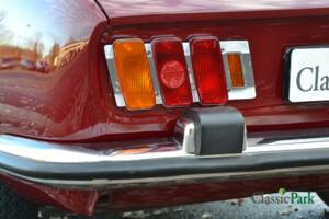 Immagine 32/38 di Peugeot 504 Convertible (1970)