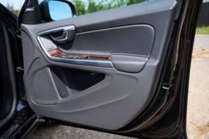 Immagine 39/47 di Volvo V60 T6 (2012)