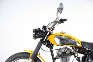 Image 21/50 of Ducati 250 Scrambler (1971)