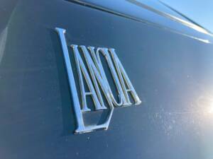 Image 21/45 of Lancia Fulvia Sport 1.6 (Zagato) (1972)