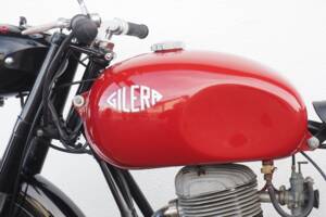 Imagen 9/12 de Gilera 150 Sport (1955)