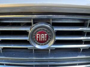 Image 17/28 of FIAT 2300 S Coupe (1965)