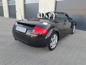 Bild 9/41 von Audi TT 1.8 T (2002)