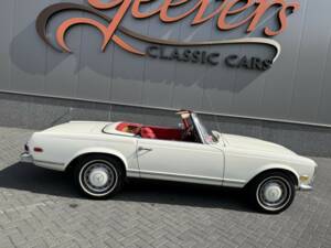 Immagine 9/50 di Mercedes-Benz 280 SL (1968)