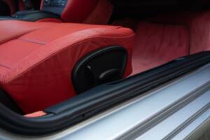 Image 54/73 of Porsche Boxster (2001)