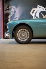 Image 9/82 of Aston Martin DB 2/4 Mk I (1953)