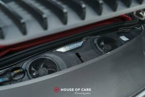 Image 13/25 of Porsche 911 Carrera 4 GTS (2022)