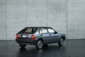 Image 4/50 of Lancia Delta HF Integrale (1988)