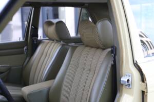 Bild 33/76 von Mercedes-Benz 280 SE (1977)