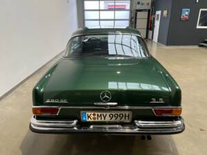 Imagen 4/32 de Mercedes-Benz 280 SE 3,5 (1969)