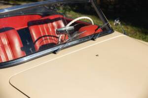 Bild 43/45 von Mercedes-Benz 190 SL (1959)