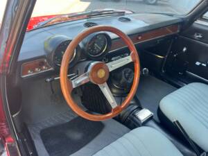 Imagen 13/18 de Alfa Romeo Giulia GT 1300 Junior (1973)