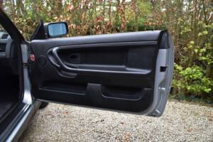 Image 34/46 of BMW 320i (1995)