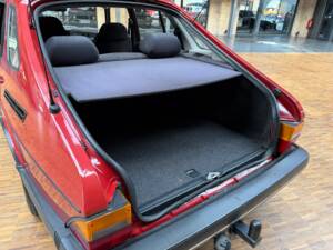 Image 27/42 of Saab 900 2.0i 16V (1991)