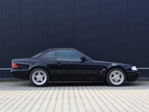 Bild 4/21 von Mercedes-Benz SL 600 (1997)
