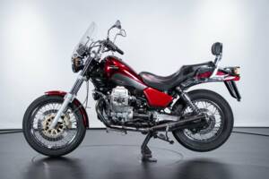 Bild 1/50 von Moto Guzzi DUMMY (2002)