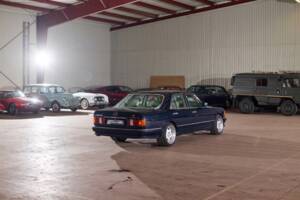 Bild 9/43 von Mercedes-Benz 380 SE (1984)