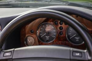 Image 38/41 of Aston Martin V8 Volante (1998)