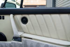 Imagen 35/60 de Porsche 911 Carrera 3.2 (WTL) (1988)