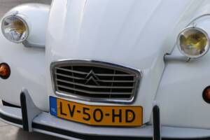 Image 8/50 of Citroën 2 CV 6 (1985)