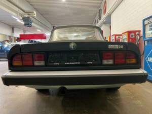 Immagine 13/20 di Alfa Romeo 2.0 Spider (1983)